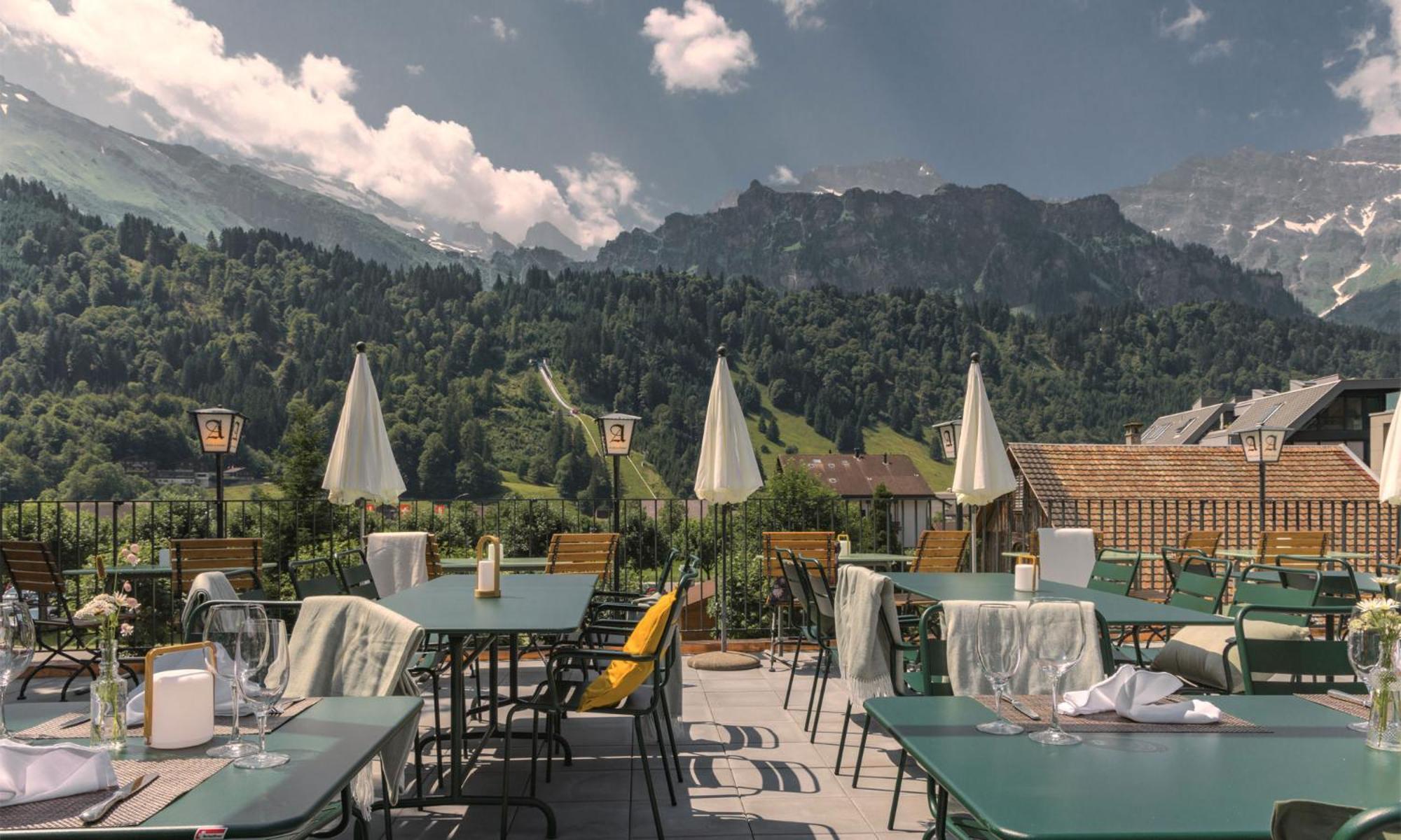 Отель Alpenclub Энгельберг Экстерьер фото